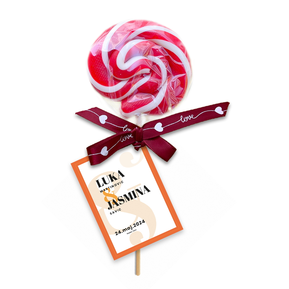 Personalizovane poklon lizalice za dekoraciju svadbe (448) Elegantno upakovane personalizovane lizalice, savršene za svadbenu dekoraciju i poklon za goste.